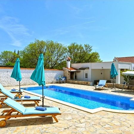 House Vidamo - Vacation Home With Swimming Pool Mala Cista Zewnętrze zdjęcie